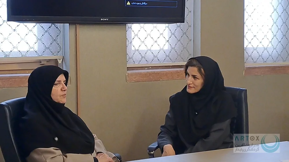 گفت‌وگو با خانم دکتر ایزدی؛ توسعه گردشگری اصفهان با دیپلماسی گردشگری، ثبت جهانی هنرهای ایرانی و گردشگری تجربه‌محور