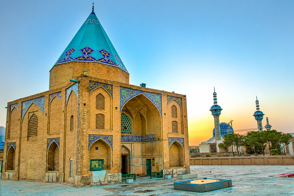 ثبت تمبر تخت فولاد؛ گامی برای زنده نگه‌داشتن میراث تاریخی اصفهان